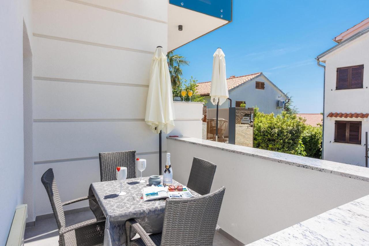 Villa Palma Krk Krk Town Eksteriør bilde